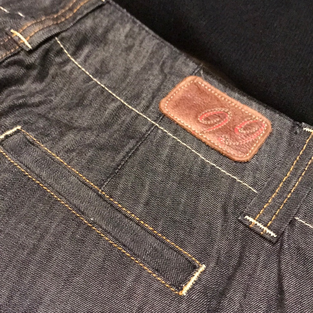 Jeans - Picture 2 of 7